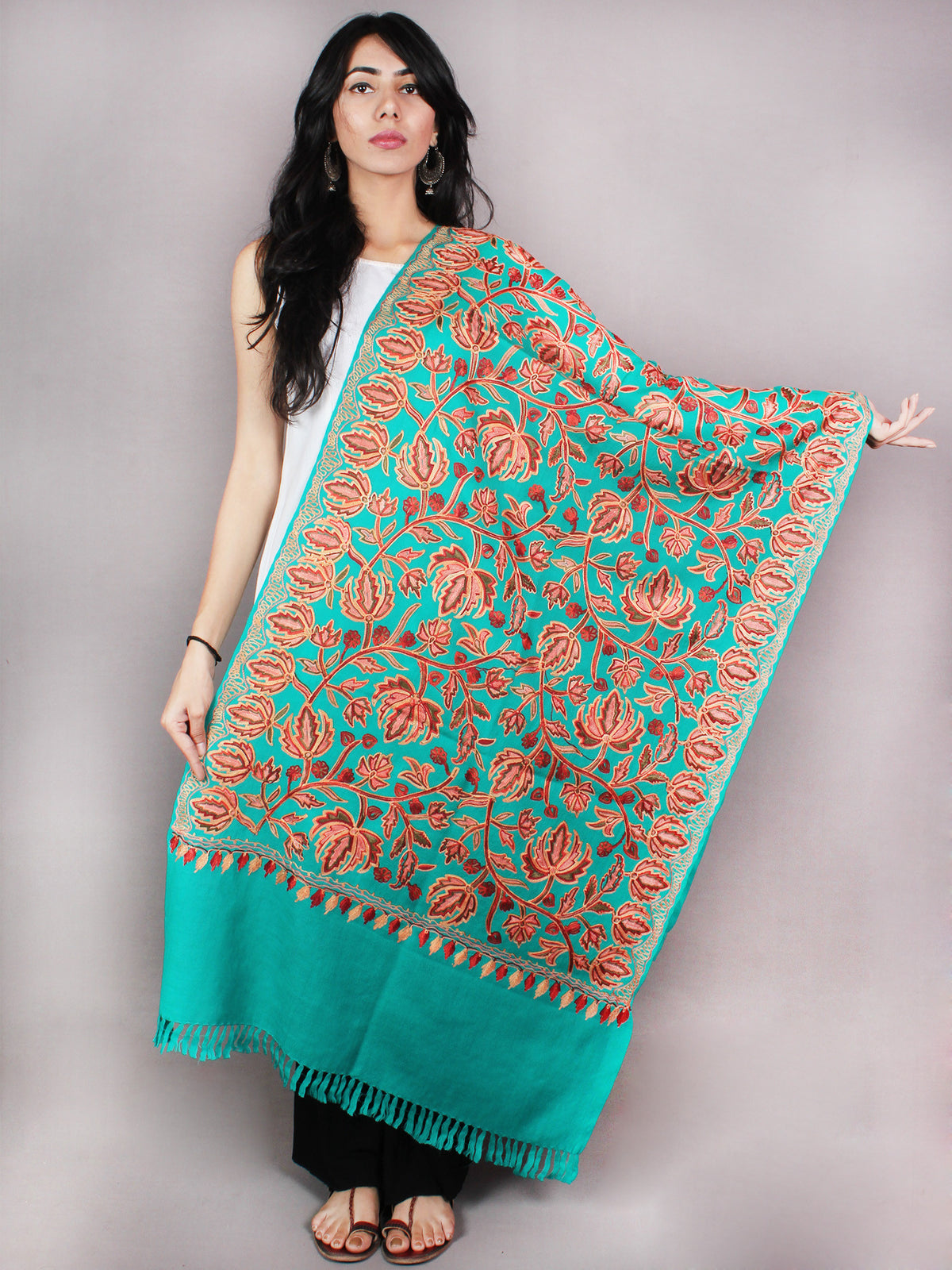 Green Aari Embroidery Chinar Jal Pure Wool Stole from Kashmir - S6317085