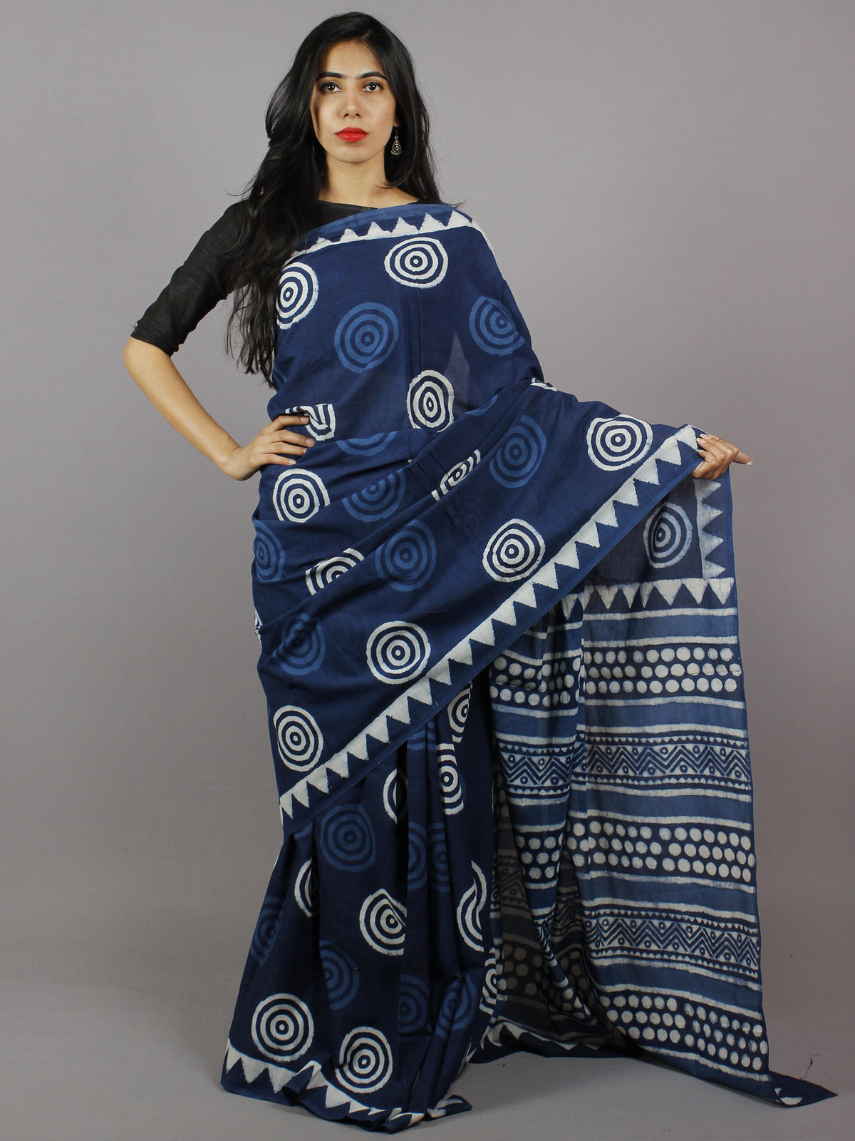 Indigo White Hand Block Printed in Natural Colors Cotton Mul Saree - S031701306