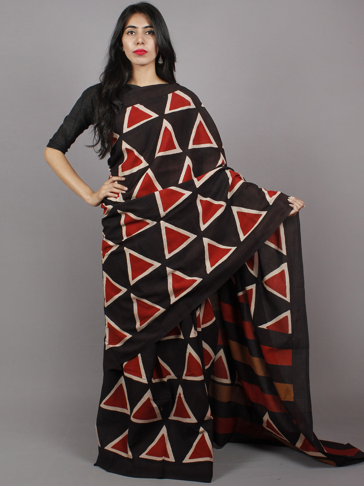 Black Maroon Brown Beige Hand Block Printed Cotton Mul Saree - S031701351