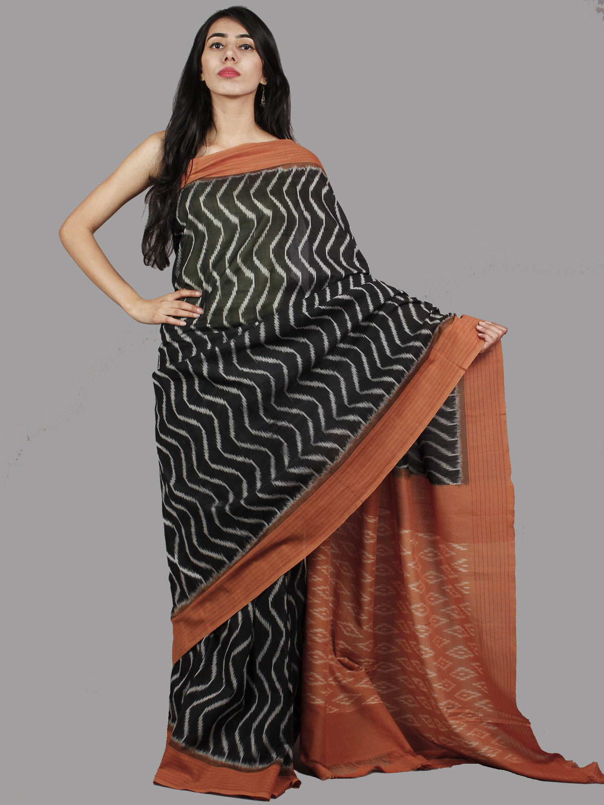 Black Brown Grey Handwoven Pochampally Mercerized Cotton Saree - S031701473