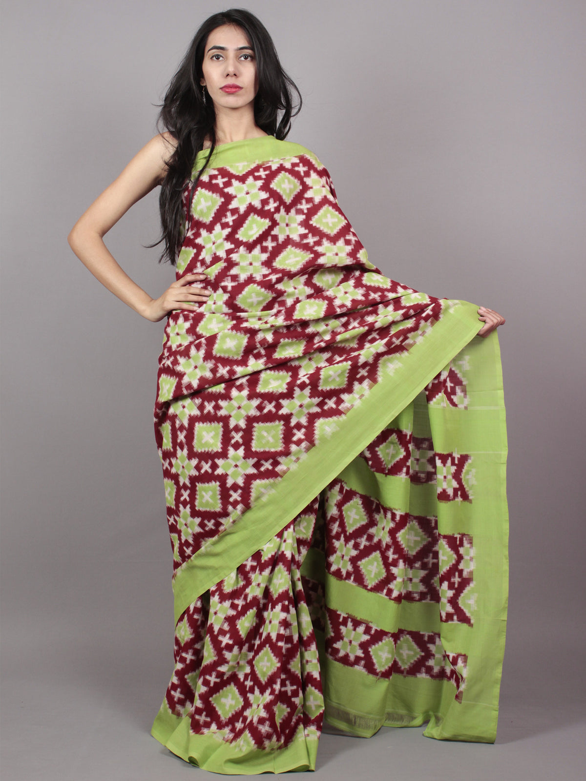 Green Maroon Ivory Telia Rumal Double Ikat Handwoven Pochampally Mercerized Cotton Saree - S031701533