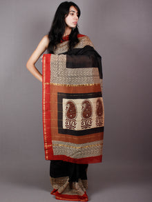 Black Beige Red Hand Putai & Hand Block Printed Bagru Chanderi Saree  - S03170472