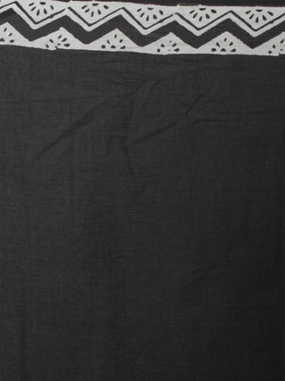 Black White Grey Red Hand Block Printed Cotton Saree With Tassels - S031701717