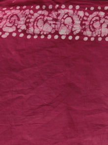 Pink Ivory Hand Batik & Block Printed Cotton Saree With Green Border & Tassels - S031701726