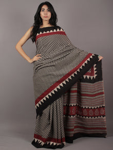 Black Beige Maroon Hand Block Printed in Cotton Mul Saree - S031701769