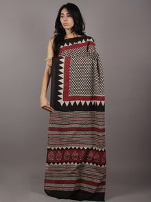 Black Beige Maroon Hand Block Printed in Cotton Mul Saree - S031701769