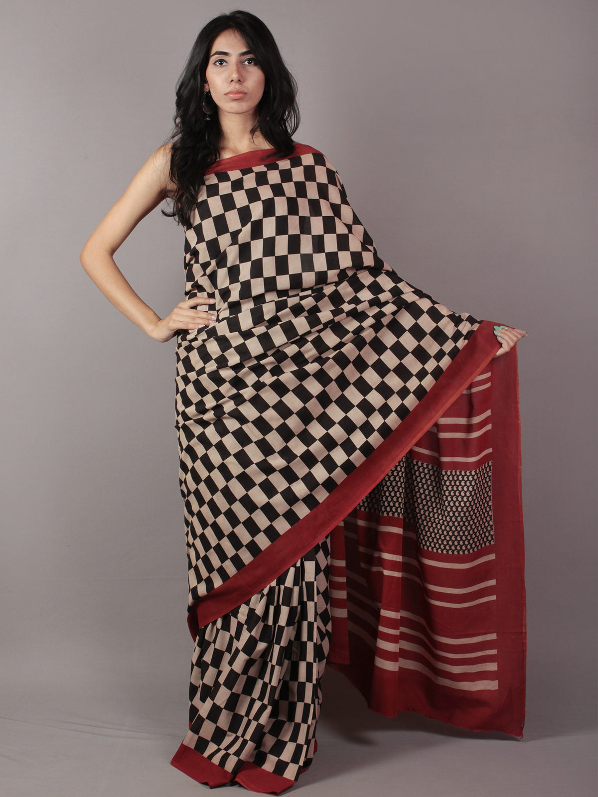 Black Beige Maroon Hand Block Printed in Cotton Mul Saree - S031701778