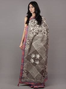 Kashish Ivory Hand Block Printed Cotton Saree With Ajrakh Printed Border & Tassels - S031701876