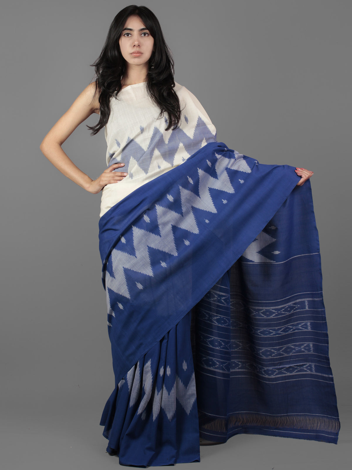 Ivory Blue Grey Ikat Handwoven Pochampally Mercerized Cotton Saree - S031701904