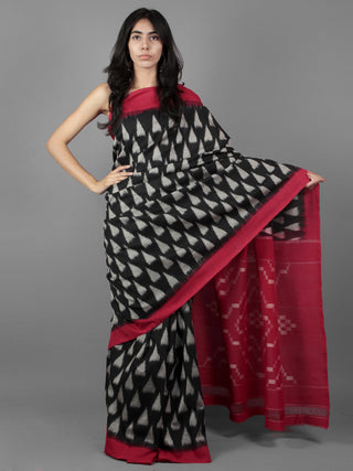 Black Grey Red Ikat Handwoven Pochampally Cotton Saree - S031701937