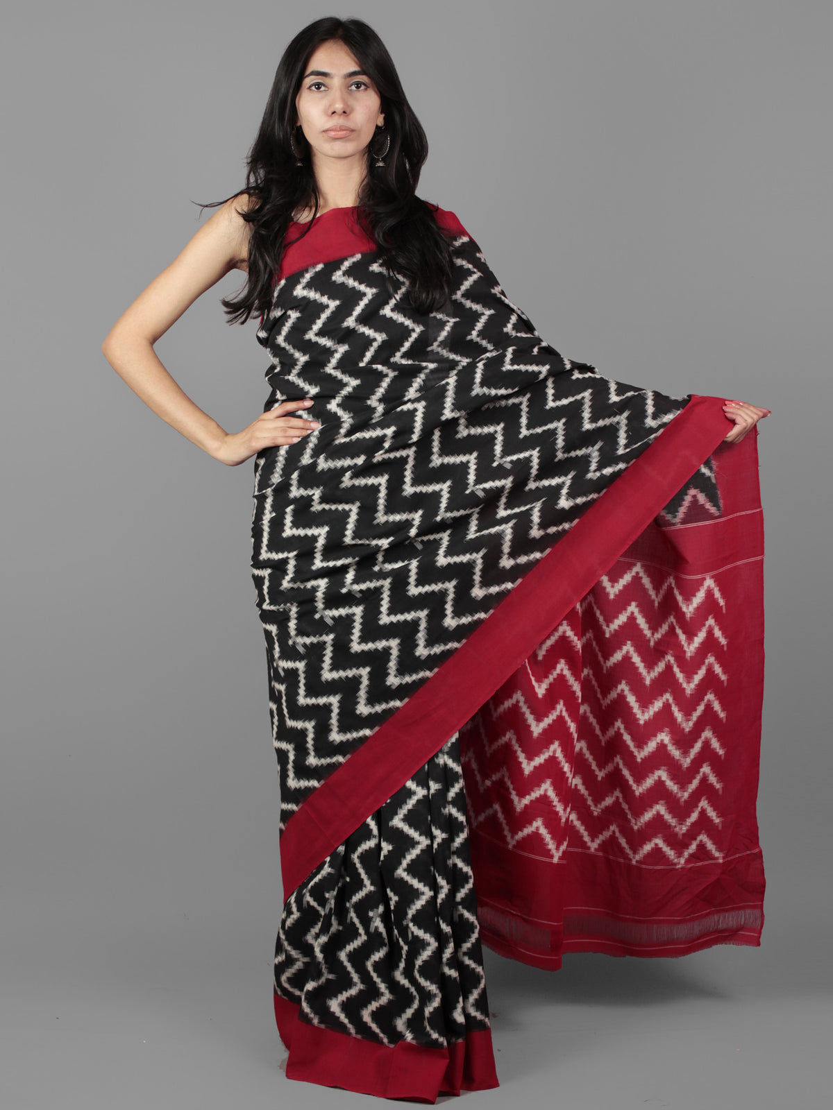 Black Ivory Maroon Double Ikat Handwoven Pochampally Cotton Saree - S031701931