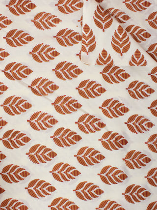 White Brown Hand Block Printed Cotton Cambric Fabric Per Meter - F0916409