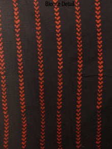 Black Red Hand Batik Printed Cotton Saree With Blue Border & Tassels - S031702253