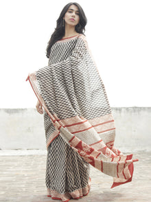 Beige Black Red Hand Block Printed in Cotton Mul Saree - S031702279