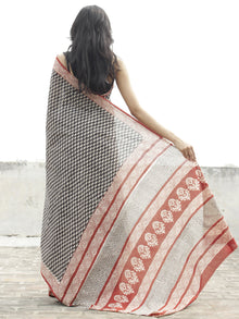 Beige Black Red Hand Block Printed in Cotton Mul Saree - S031702279