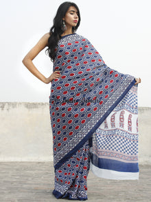 Indigo White Maroon Hand Block Printed Cotton Saree In Natural Colors - S031702354
