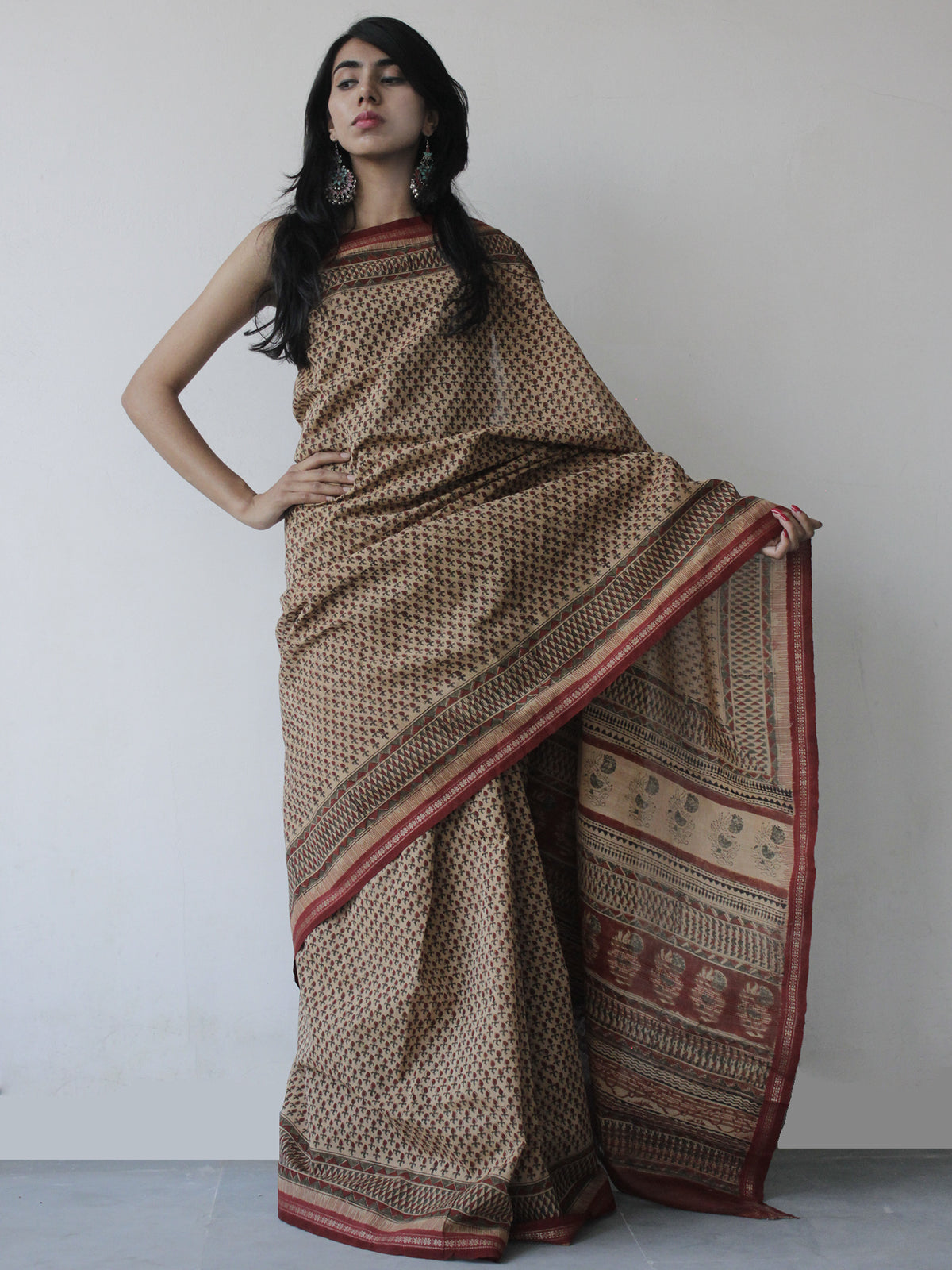 Maroon Brown Green Handloom Cotton Hand Block Printed Handloom Saree in Natural Dyes - S031702515