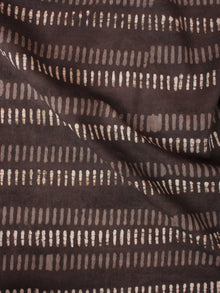 Brown Off White Hand Block Printed Cotton Cambric Fabric Per Meter - F0916446