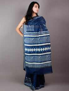 Indigo White Hand Block Printed in Natural Vegetable Colors Chanderi Saree With Geecha Border - S03170476