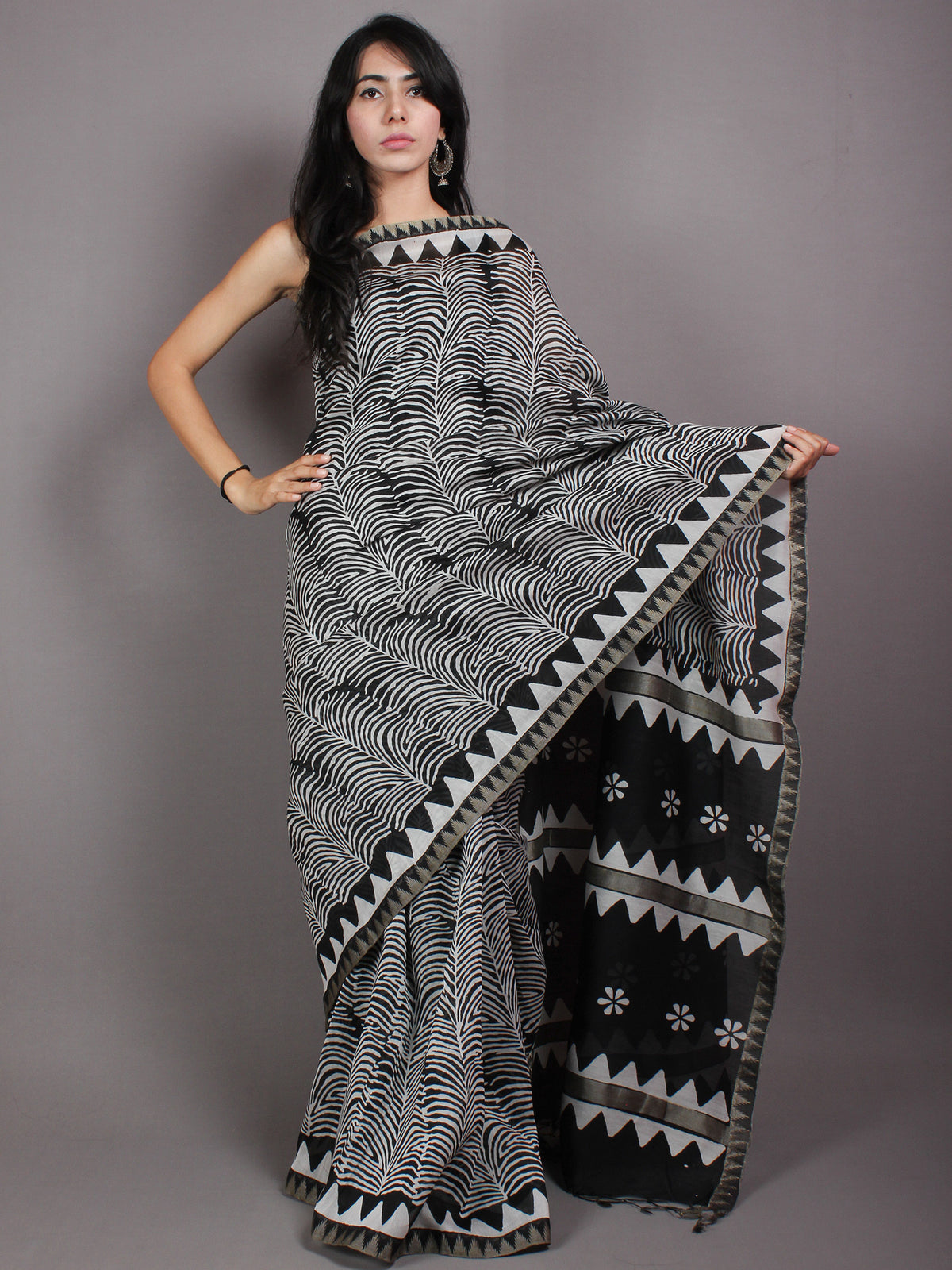 Black Ivory White Hand Block Printed in Natural Vegetable Colors Chanderi Saree With Geecha Border - S03170519