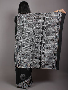 Black White Cotton Hand Block Printed Saree in Natural Colors - S03170525