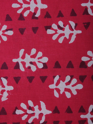 Red Beige Black Hand Block Printed Cotton Cambric Fabric Per Meter - F0916454