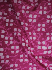 Deep Pink White Hand Block Printed Cotton Cambric Fabric Per Meter - F0916439
