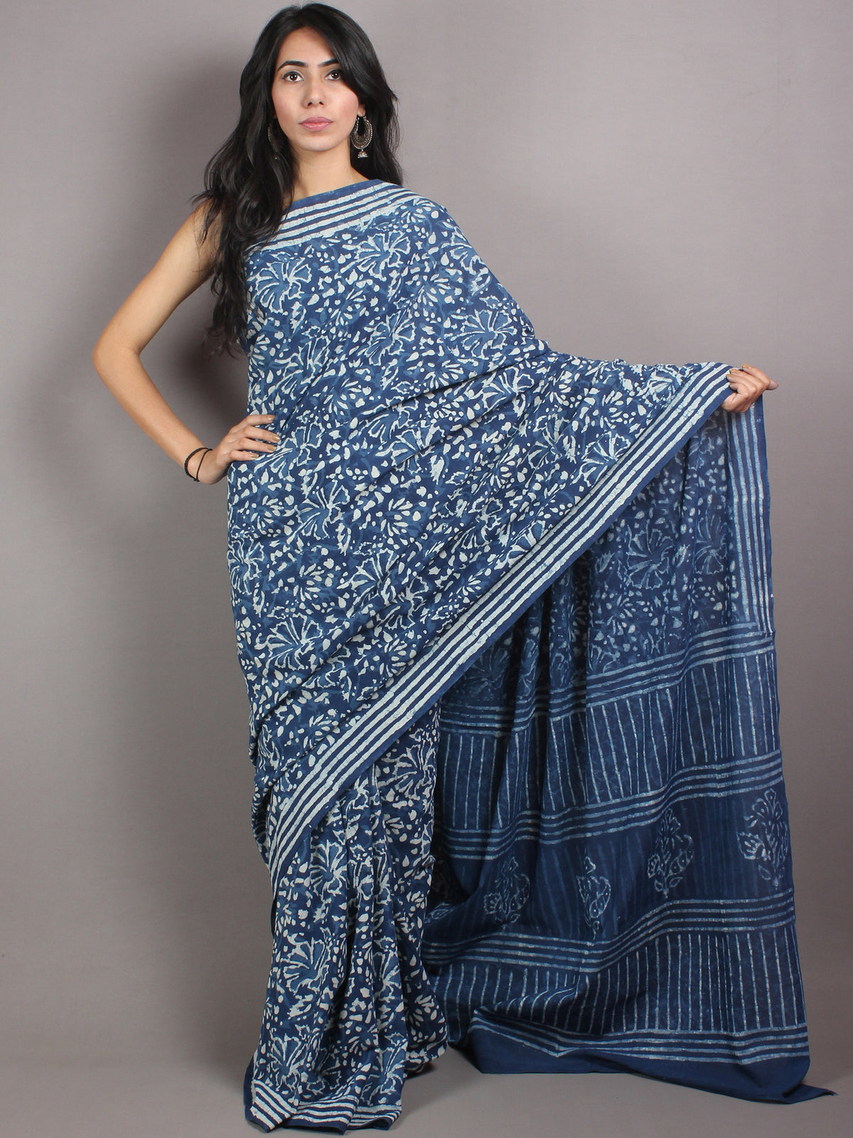 Indigo White Cotton Hand Block Printed & Painted Saree - S03170672