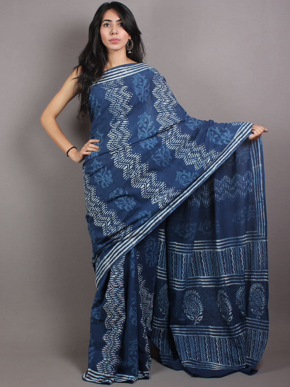 Indigo White Cotton Hand Block Printed & Painted Saree - S03170673