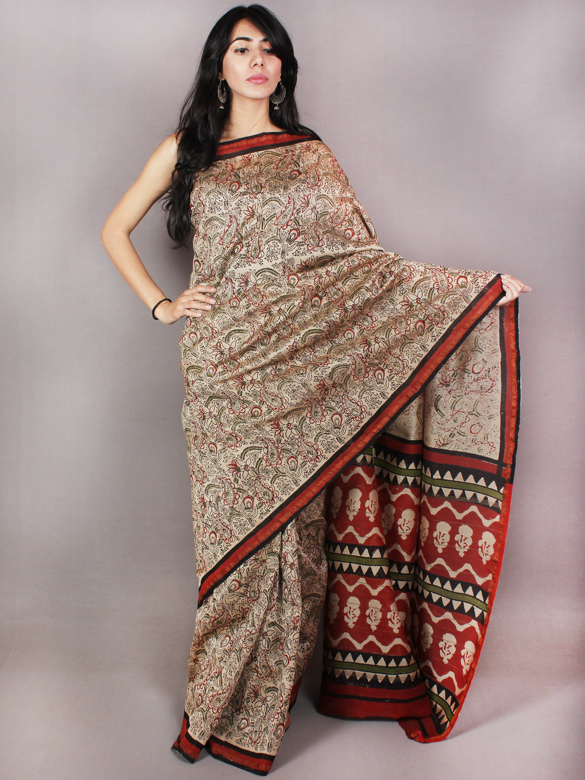 Beige Red Green Black Bagru Dabu Hand Block Printed in Chanderi Saree - S03170730