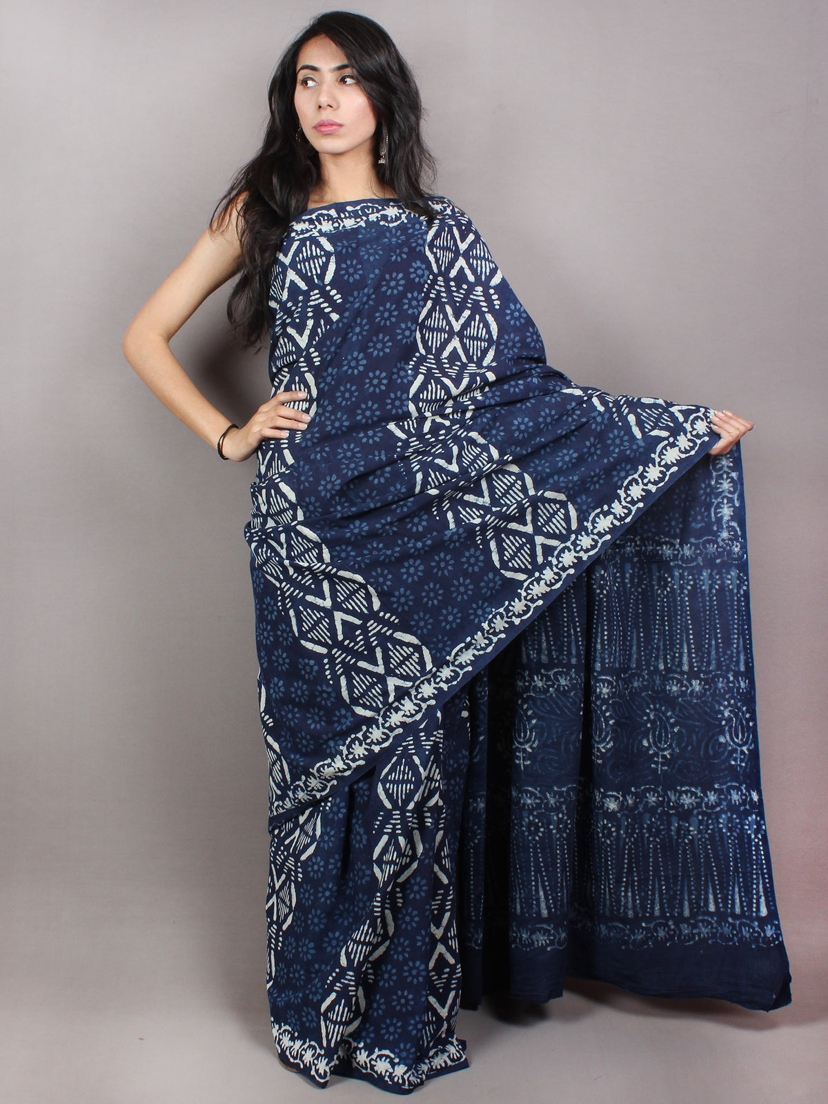 Indigo White Cotton Hand Block Printed & Painted Saree - S03170735