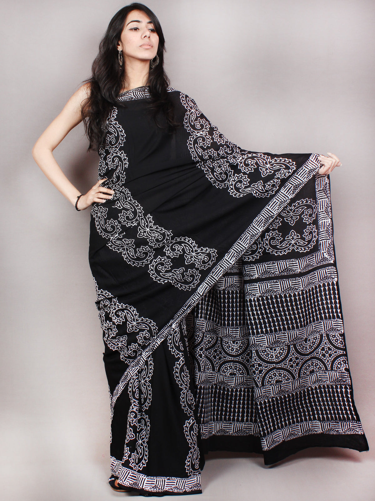 Black White Hand Block Printed Cotton Saree in Natural Colors - S03170819
