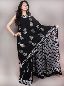 Black White Hand Block Printed Cotton Saree in Natural Colors - S03170835