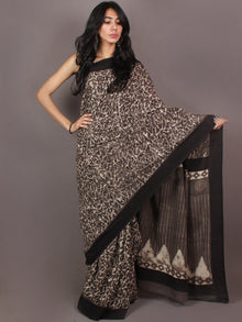 Brown Ivory White Bagru Dabu Hand Block Printed in Cotton Mul Saree - S03170879