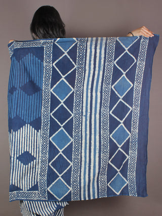 Indigo White Bagru Dabu Hand Block Printed in Cotton Mul Saree - S03170903