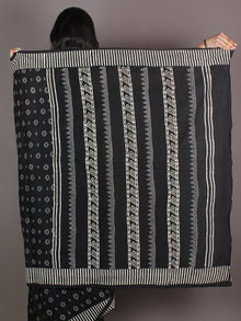 Black White Grey Hand Block Printed in Natural Colors Cotton Mul Saree - S03170926