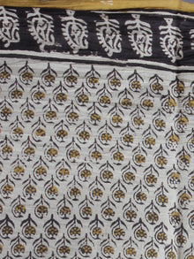 Ivory Deep Green Black Hand Block Printed in Natural Colors Cotton Mul Saree - S03170949
