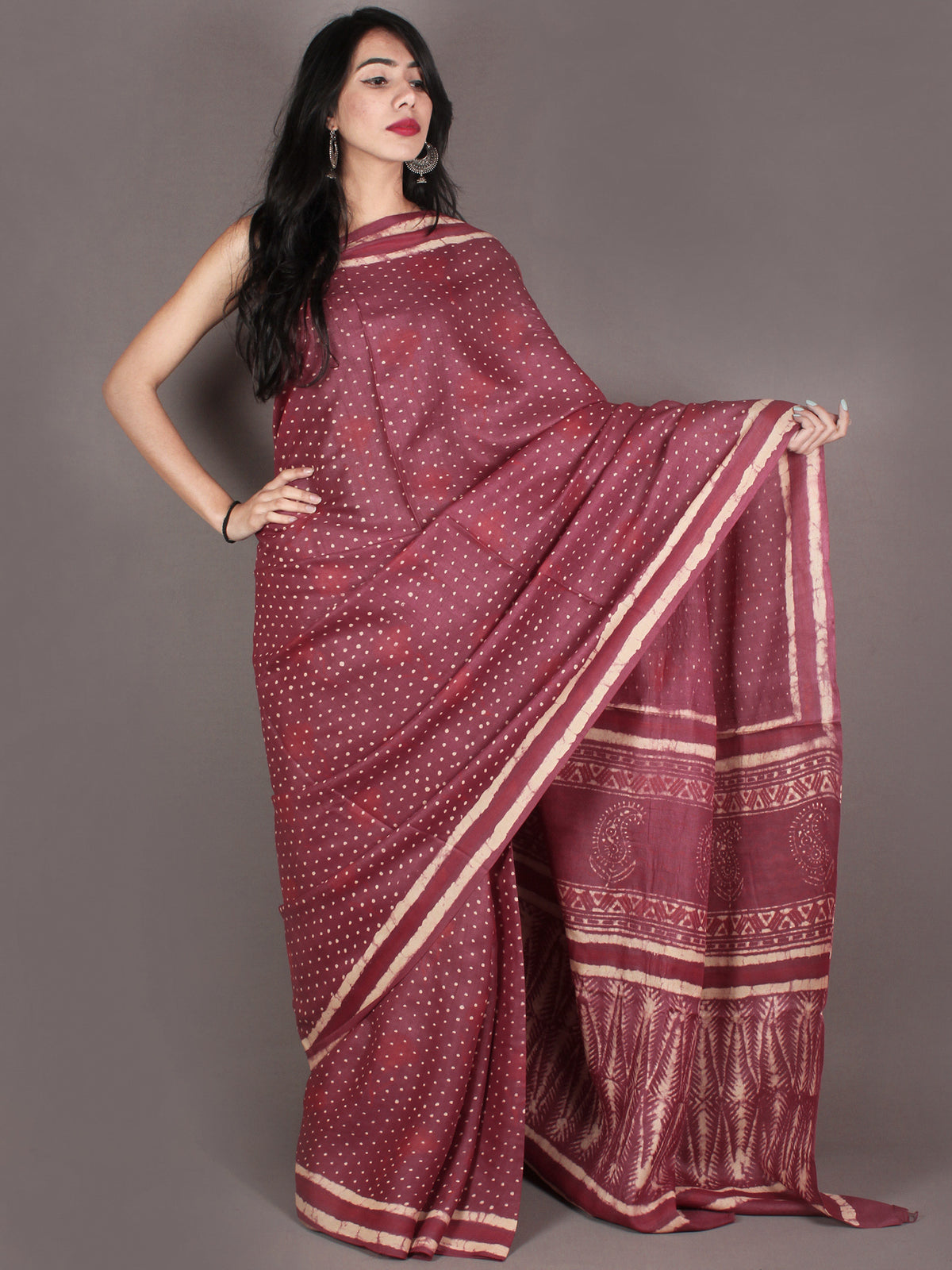Tussar Handloom Silk Hand Block Printed Saree in Deep Onion Pink & Beige - S03170953