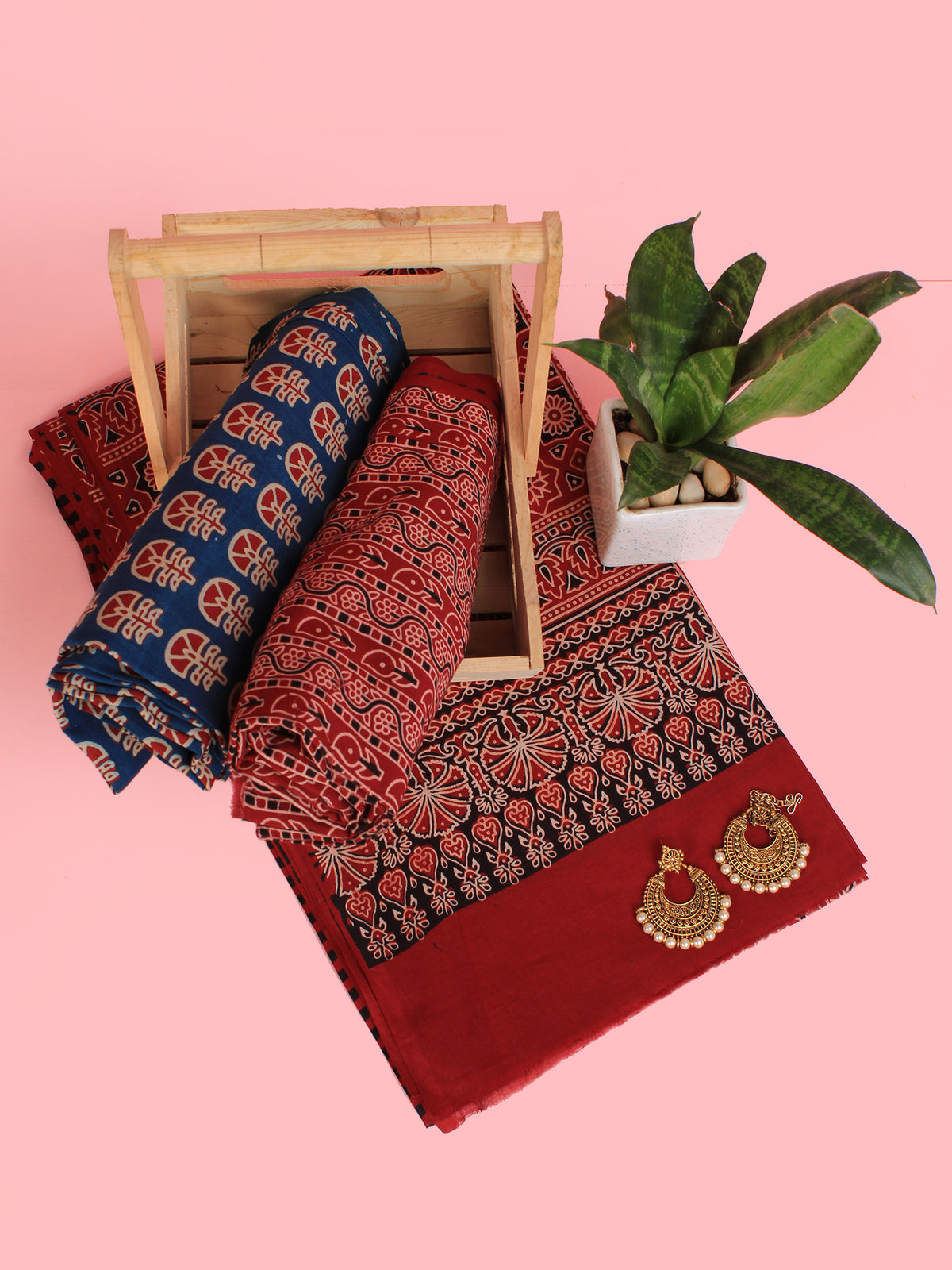 Maroon Indigo Ivory Hand Block Printed Suit Set (Set of 3) - SU01HB471