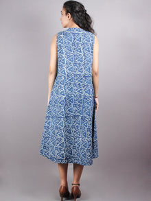 Indigo Hand Block Printed Zip And Flared Sleeveless Cotton Dress - D0277005
