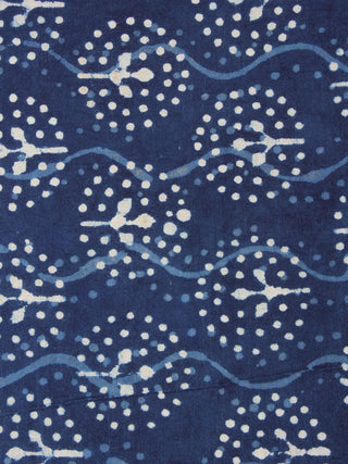 Indigo White Natural Dyed Hand Block Printed Cotton Fabric Per Meter - F0916203