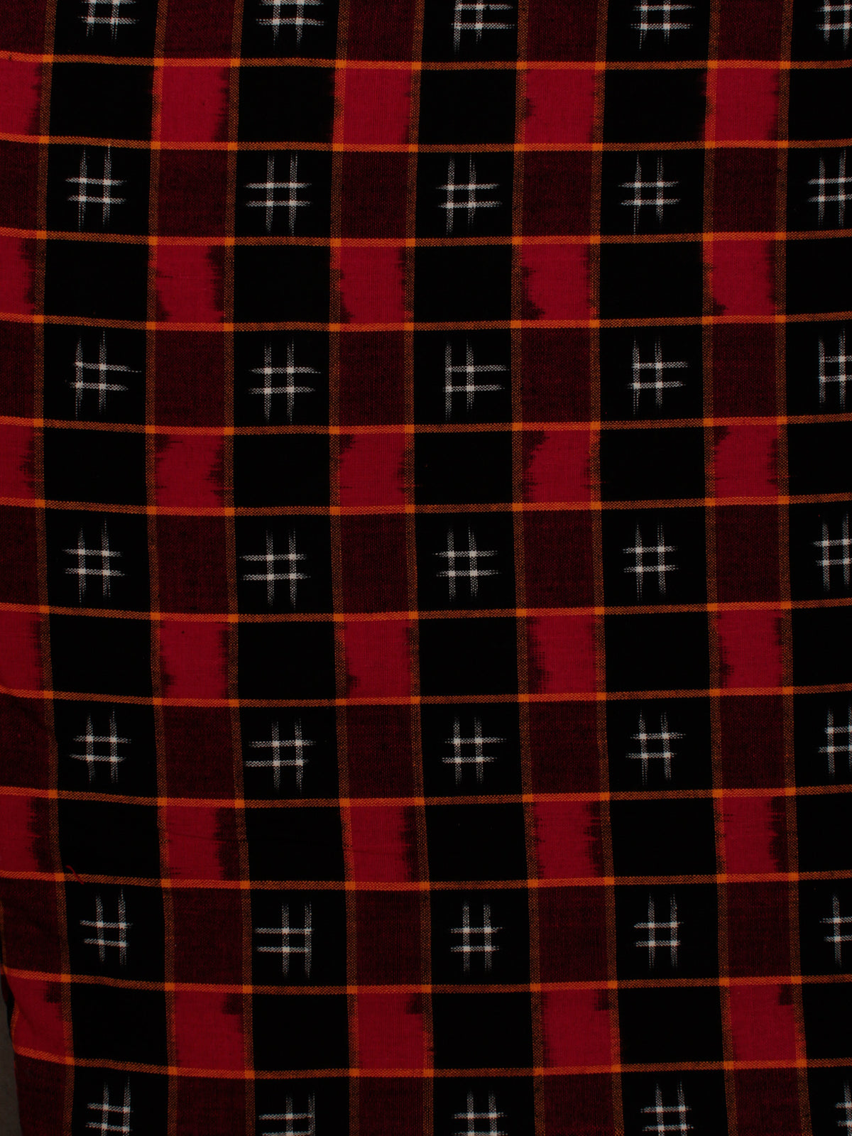 Black Red White Pochampally Hand Weaved Double Ikat Fabric Per Meter - F002F822
