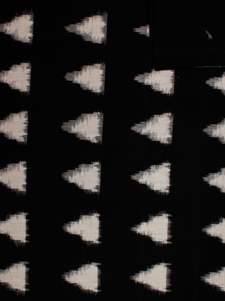 Black Ivory Pochampally Hand Weaved Double Ikat Traingular Fabric Per Meter - F002F828