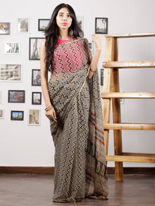 Ivory Black Hand Block Printed Chiffon Saree with Zari Border - S031702962