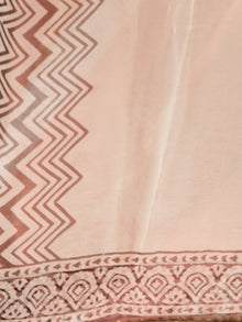 Ivory Black Hand Block Printed Chiffon Saree with Zari Border - S031702962
