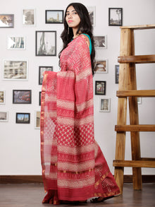Punch Pink Ivory Maheshwari Silk Hand Block Printed Saree With Zari Border - S031702969