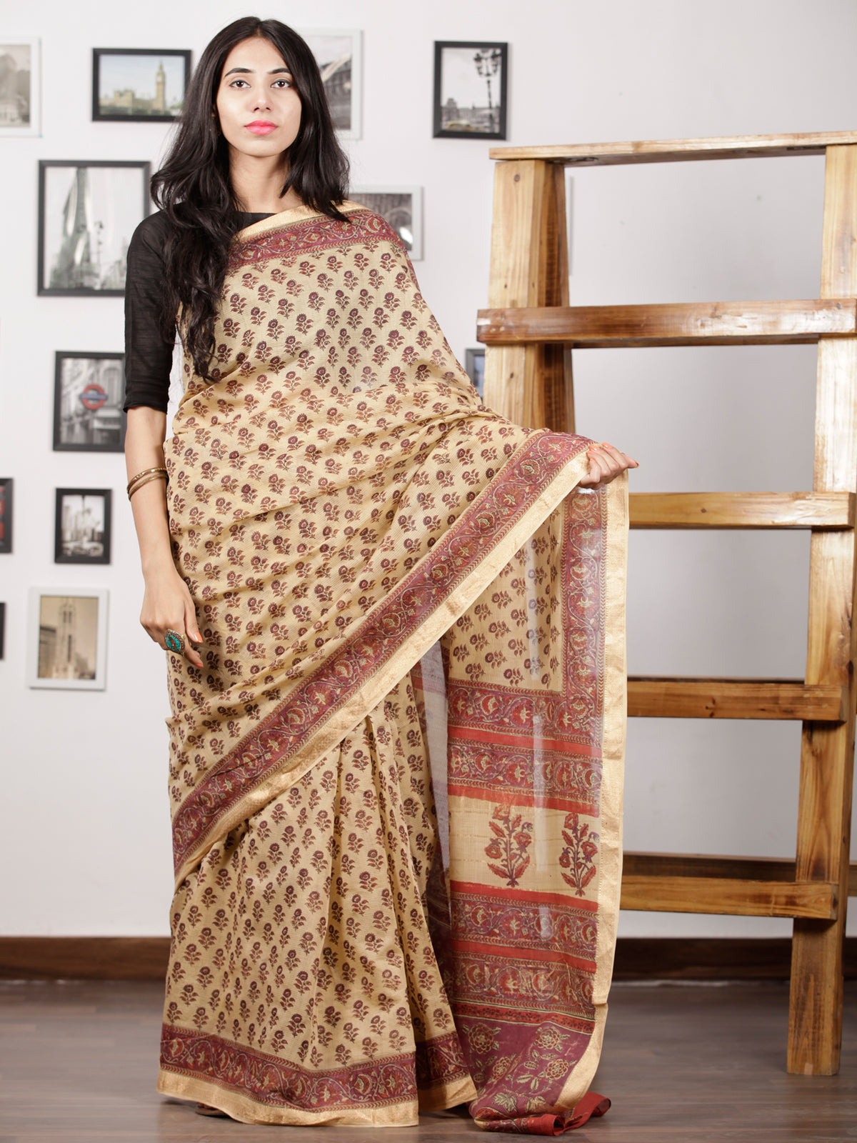 Ivory Onion Pink Rust Maheshwari Silk Hand Block Printed Saree With Zari Border - S031702983