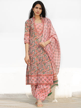 Nayab Sameera - Set of Kurta Salwar Pants & Dupatta - KS60F2540D
