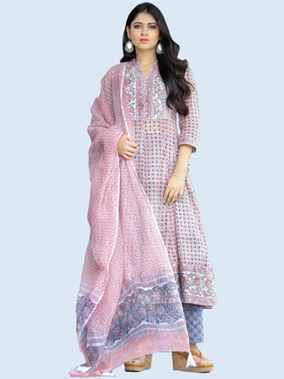 Jashn Farhat - Set of Kurta Palazzo & Dupatta - KS25A2179D