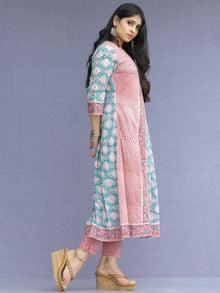 Jashn Inaya - Set of Kurta Pants & Dupatta - KS62A2267D
